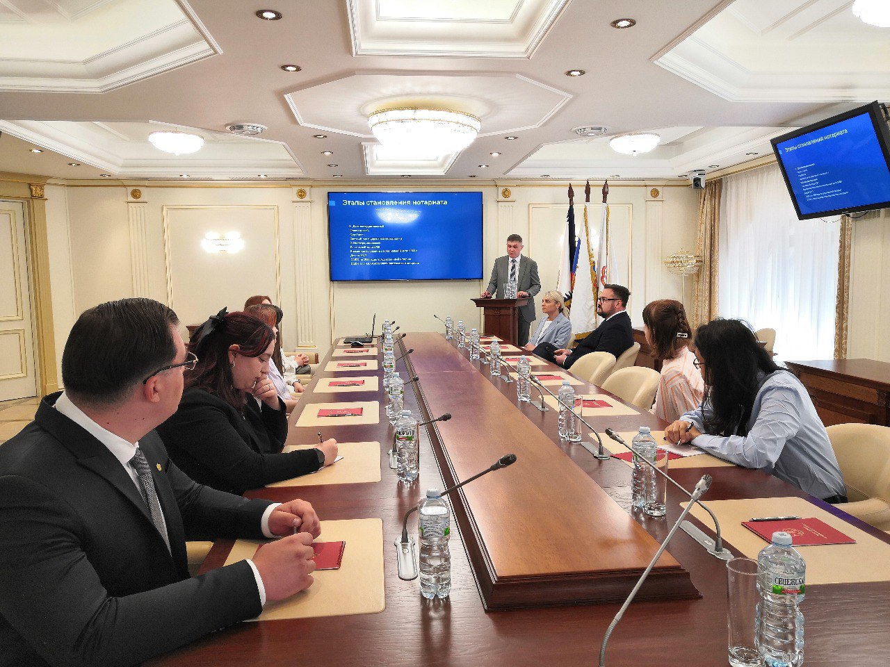 Rossijskij-notariat-i-mezhdunarodnoe-pravo-v-FNP-proveli-seminar-dlja-studentov-iz-RF-i-Respubliki-Serbija
