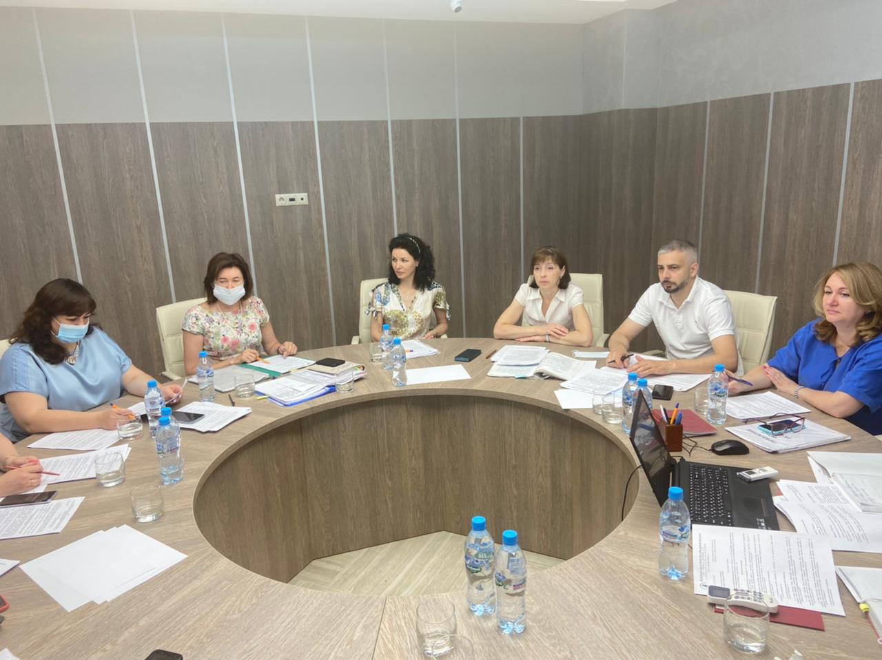 Itogi-i-blizhajshie-plany-obsudili-notariusy-Ivanovskoj-oblasti