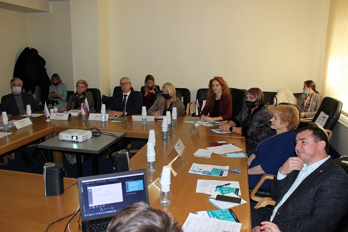Prezident-NPKK-rasskazala-o-praktike-mediativnyh-soglashenij-na-Forume-predprinimatelstva-Sibiri
