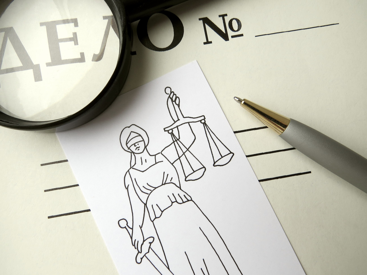 Virtualnye-uliki-i-realnye-sudebnye-processy-Kak-notariat-uvjazyvaet-dva-mira-cifrovoj-i-fizicheskij