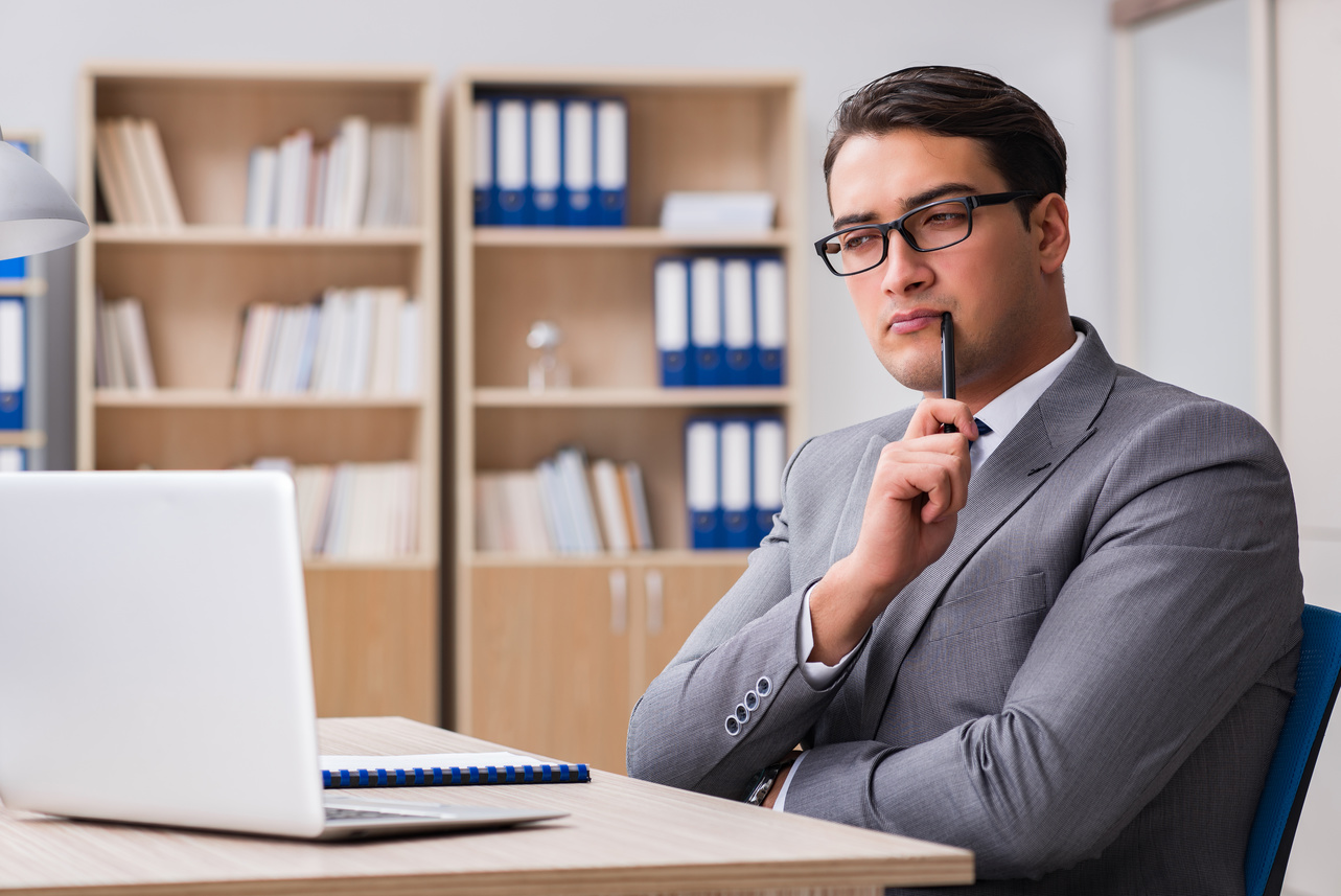 Notarius-pomozhet-zashhitit-svoi-prava-v-internete